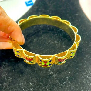 Indian kundan bangel